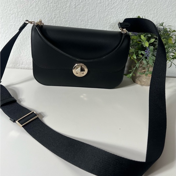 Kate Spade Audrey Flap Crossbody Black Gold Accent Excellent Condition Bag - Picture 16 of 16